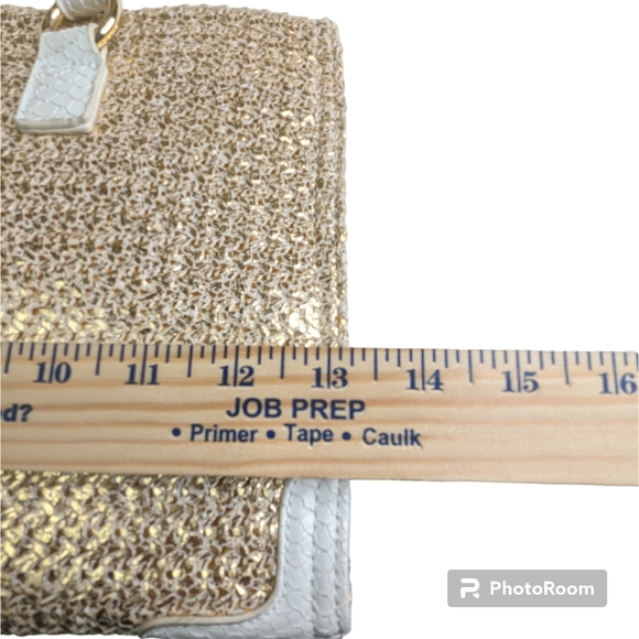 BEBE Handbag White Faux Snake Skin & Gold Weave Interior Pockets Magnetic - Picture 10 of 16